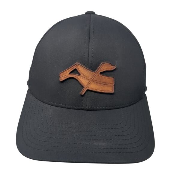 Branded Bills Strapback Baseball Cap Black One Size Adjustable Breathable - Picture 1 of 10